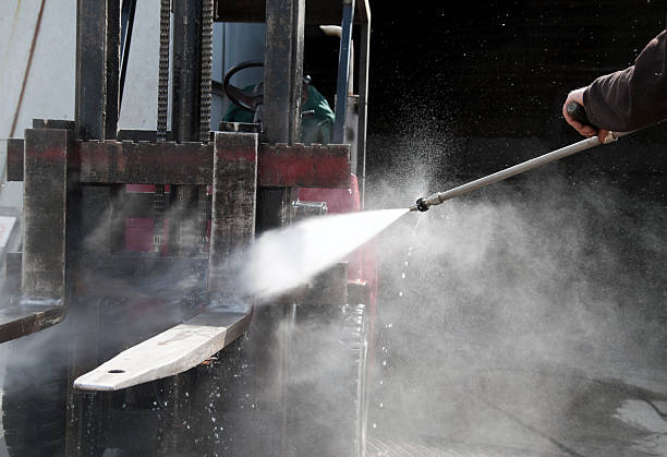 Best Restaurant Pressure Washing  in Westwood, CA